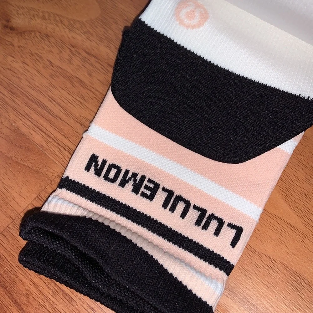 lululemon athletica brand new